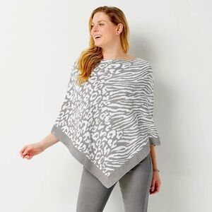 NWT Barefoot Dreams COZYCHIC Ultra Lite Ocean Breeze Poncho Dove Gray So Soft OS